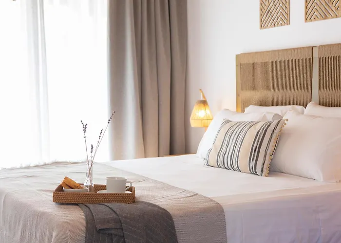 Apartament Ariel - Cozy Mediterranean Retreat