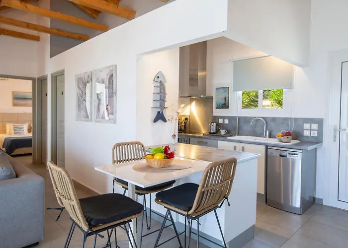 Ariel - Cozy Mediterranean Retreat Apartament